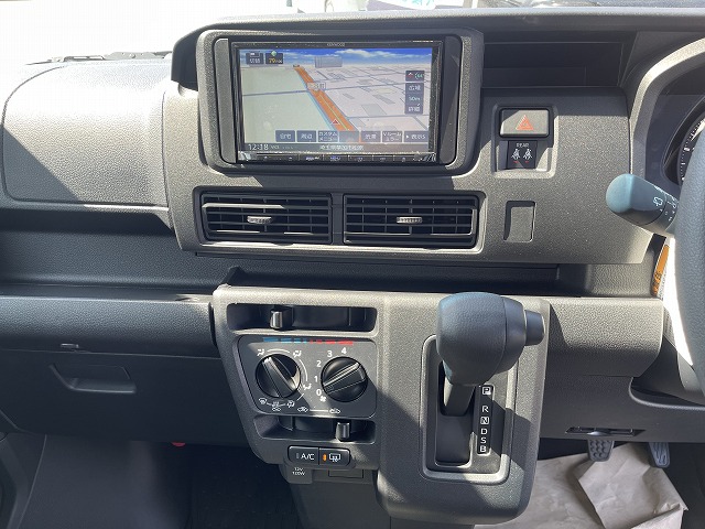 新古車