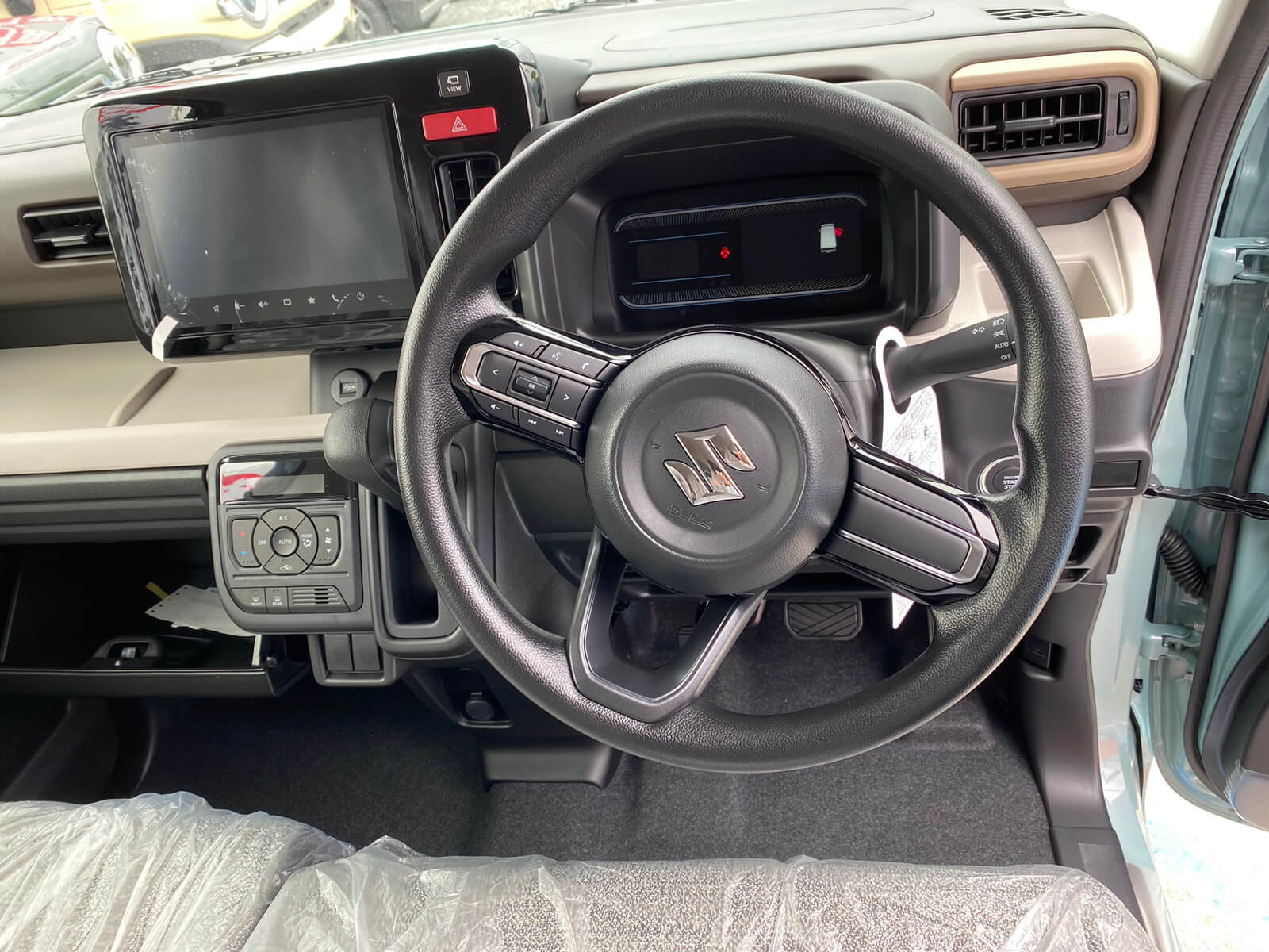 スペーシアG、軽自動車なのに充実装備！