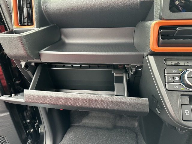 美品！シティ車 NO.131 中古車 内装3段変速付 レッド レンタル店で数回