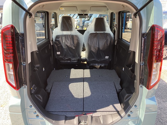 新古車
