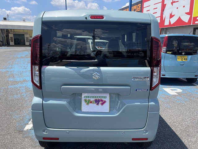 新古車スペーシアHYBRID-G