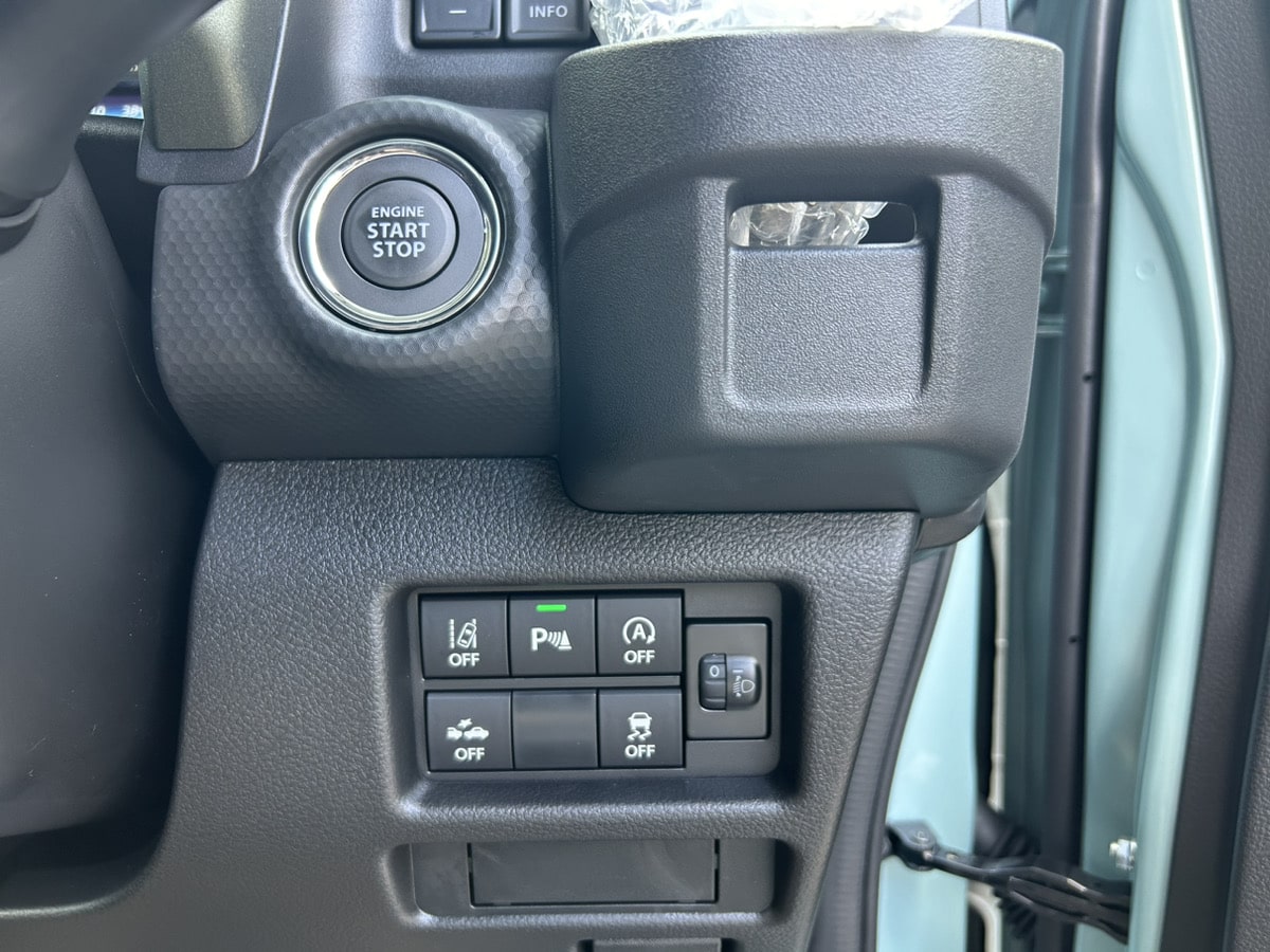 新古車ハスラータフワイルド