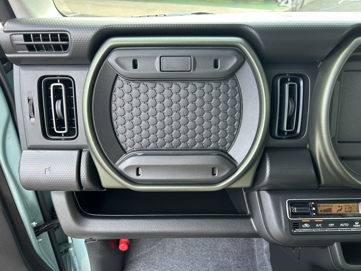 新古車ハスラータフワイルド