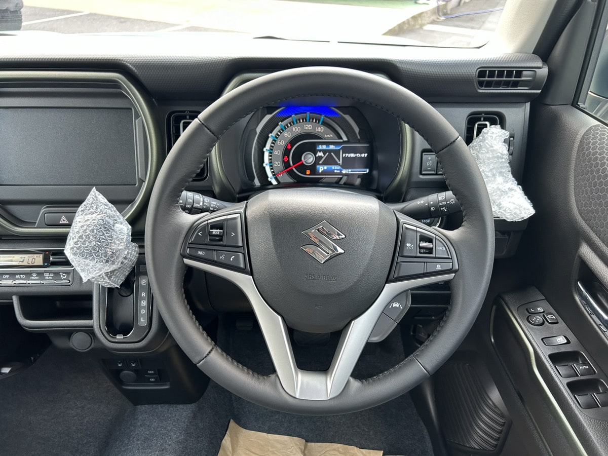 新古車ハスラータフワイルド