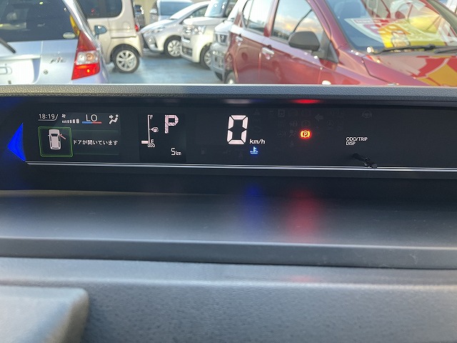 新古車の軽自動車