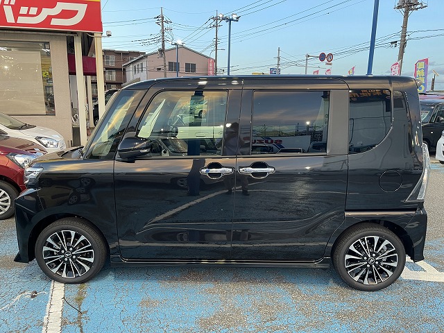新古車の軽自動車