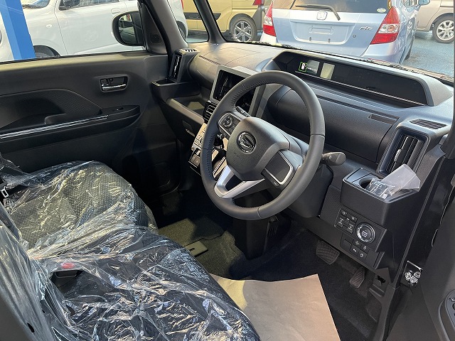 新古車の軽自動車