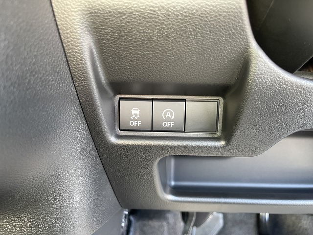 新古車スペーシアG、安全機能も充実で安心！