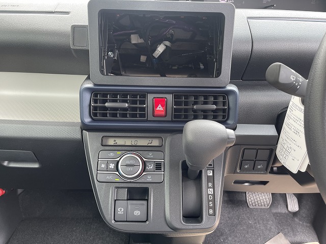 家族の笑顔を繋ぐ！タント X の新古車。