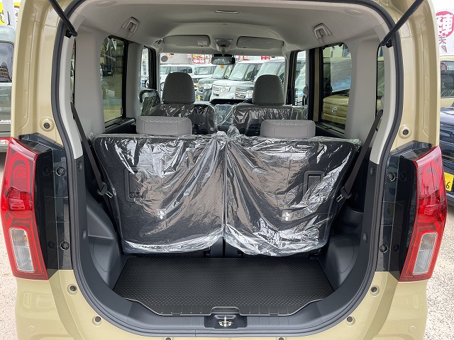 運転しやすい！タント X の新古車。