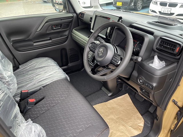 未使用車・新古車の軽自動車専門店ソーサン4号草加インター店｜スズキ