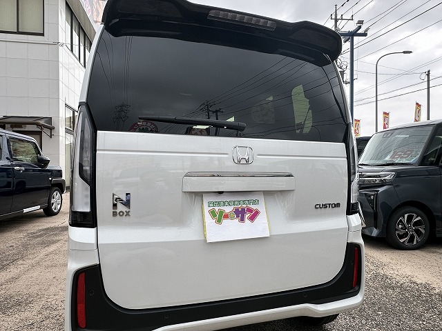 低走行距離！N-BOX新古車、驚きの価格で！