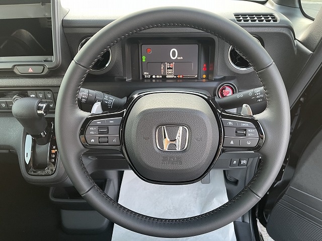 中古車 N-BOXカスタム ターボ