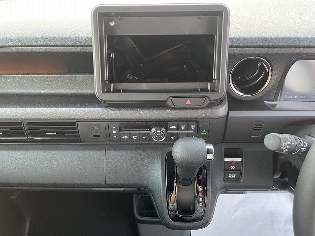 中古車 N-BOXカスタム ターボ