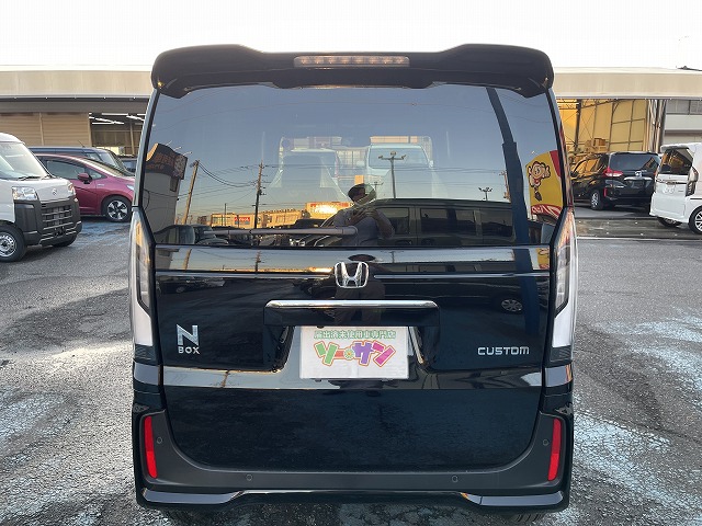 中古車 N-BOXカスタム ターボ