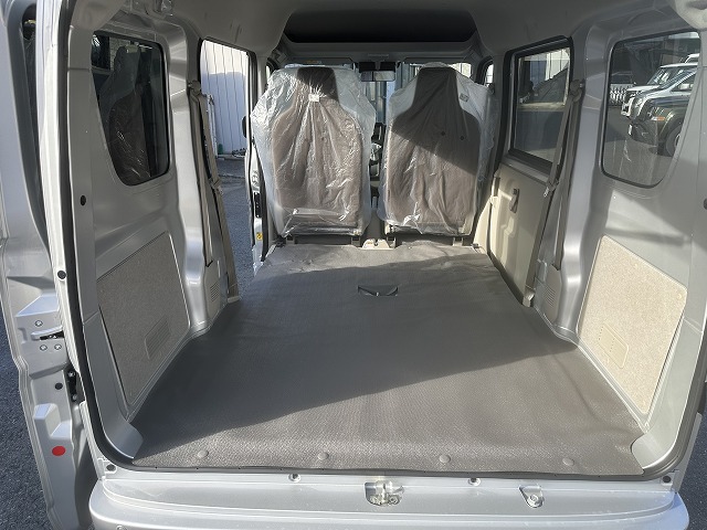 新古車軽バン、カスタムして自分だけの1台に！