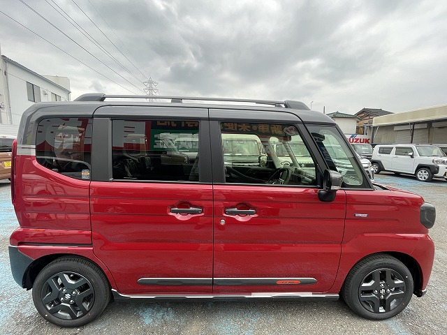 未使用車・新古車の軽自動車専門店ソーサン草加・足立店｜スズキ