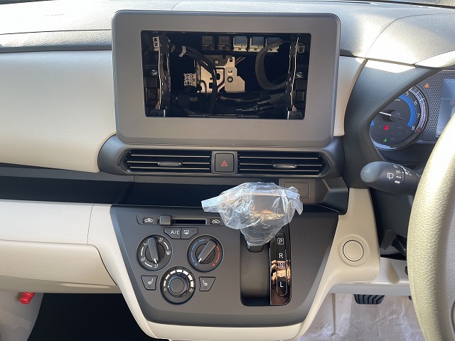 中古車 EKスペース