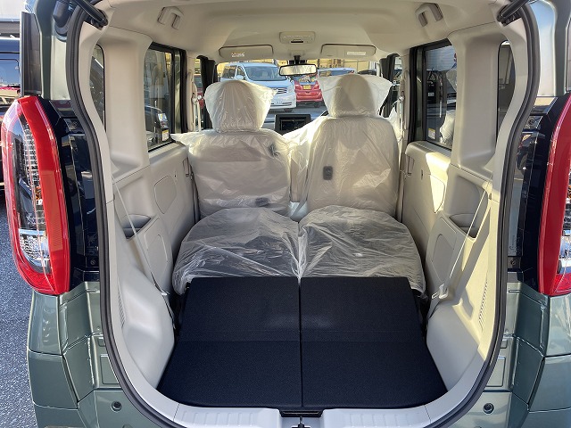 中古車 EKスペース