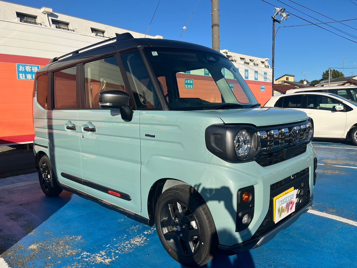 新古車の軽自動車スペーシアギア