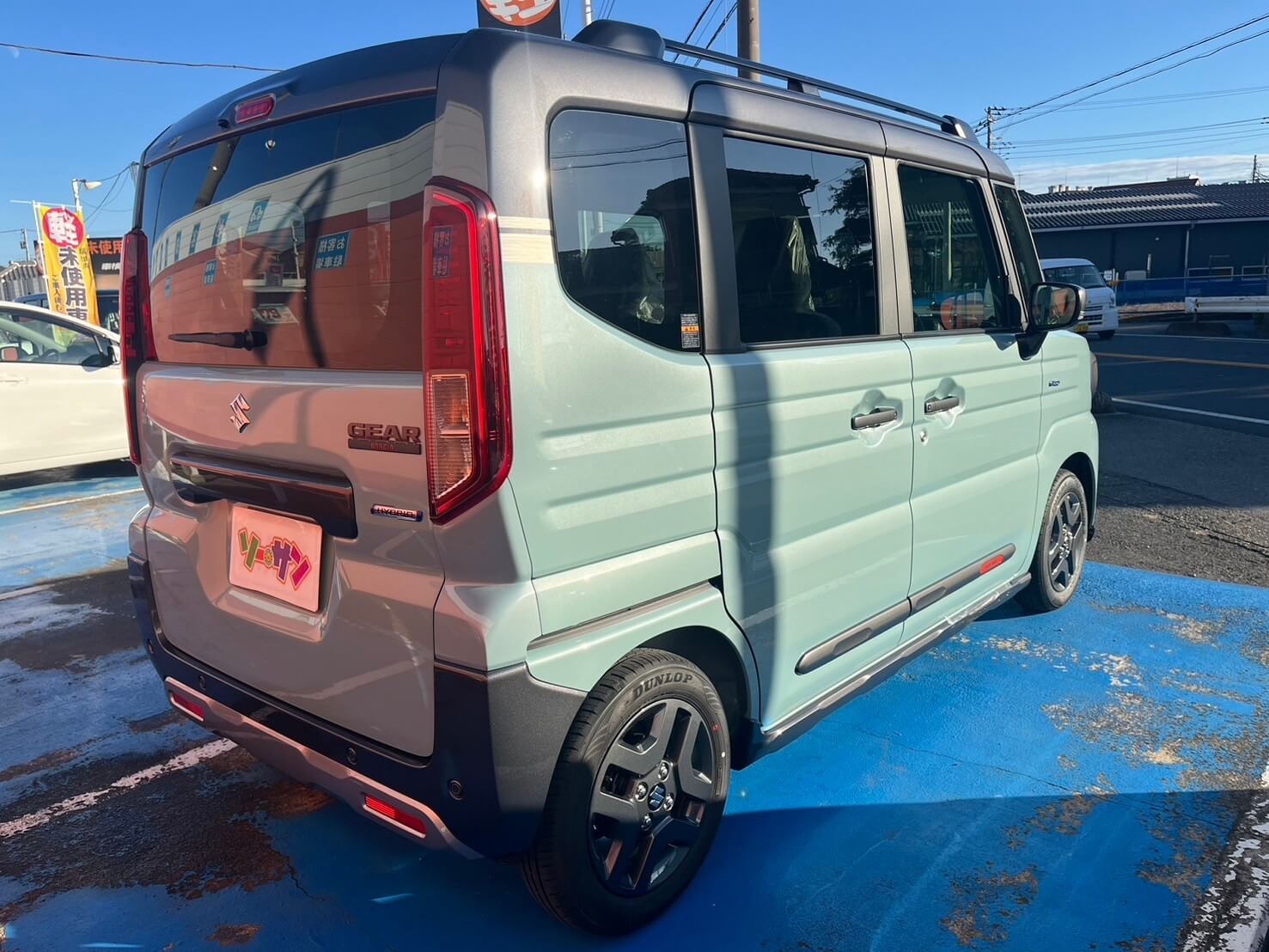 新古車の軽自動車スペーシアギア