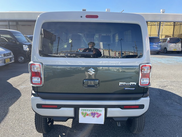 高燃費で経済的！ガソリン代を節約して、お財布にゆとりを。