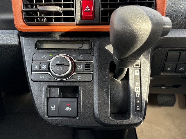未使用車の軽自動車