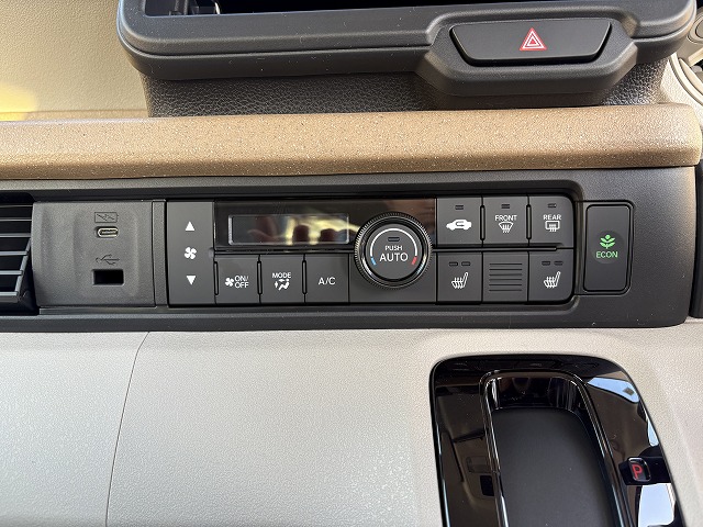 限定車種！N-BOX新古車、お見逃しなく