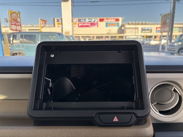 早い者勝ち！N-BOX新古車、在庫限り