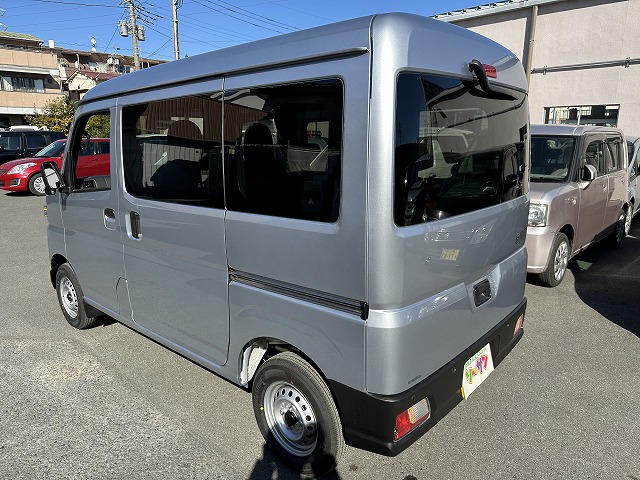 新古車軽バン、アウトドアレジャーも快適に！