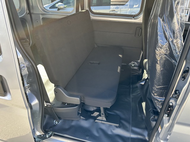 ハイゼットカーゴ、多用途に使える頼れる相棒！新古車がお得。