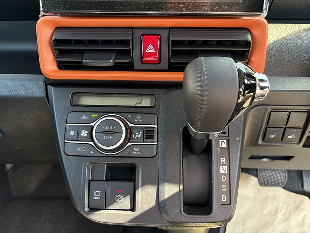 可愛くて運転しやすい！タントの新古車で街へお出かけしよう♪
