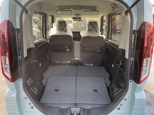 新古車スペーシアX、おしゃれに乗りたいあなたへ。
