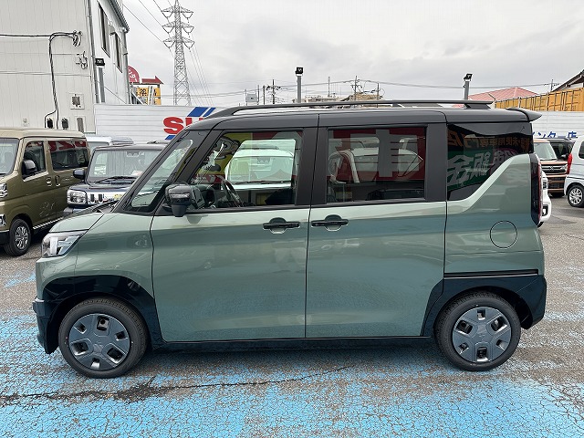 新古車で、賢く手に入れるデリカミニ T