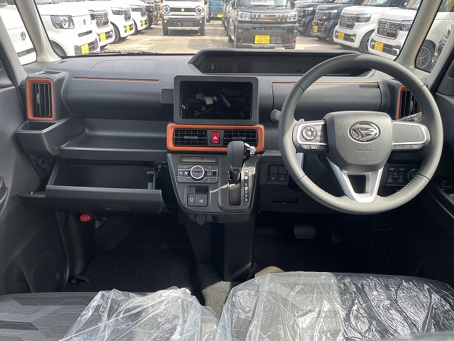 未使用車で即納！人気の「ファンクロスターボ」に乗ろう。