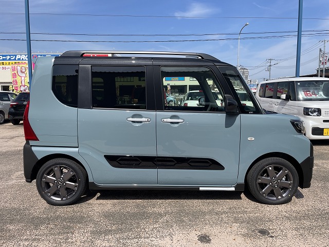 未使用車・新古車の軽自動車専門店ソーサン草加・足立店｜ダイハツ